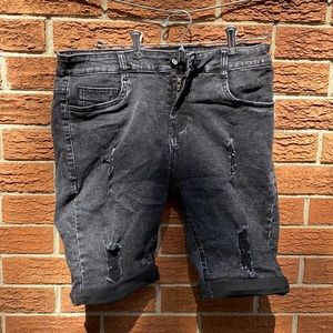 Men’s skinny jean shorts